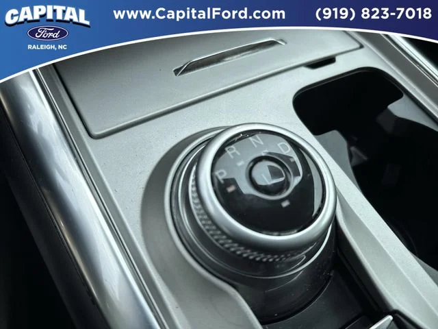 Used 2023 Green Ford XLT image 31