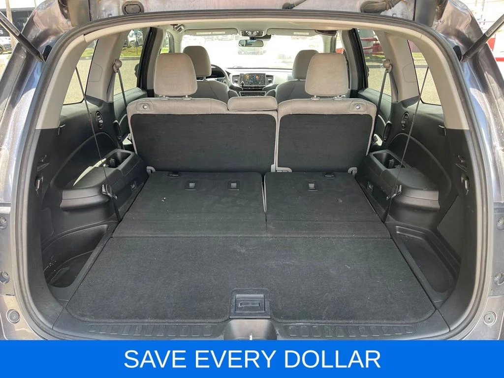 Used 2021 Gray Honda EX image 6