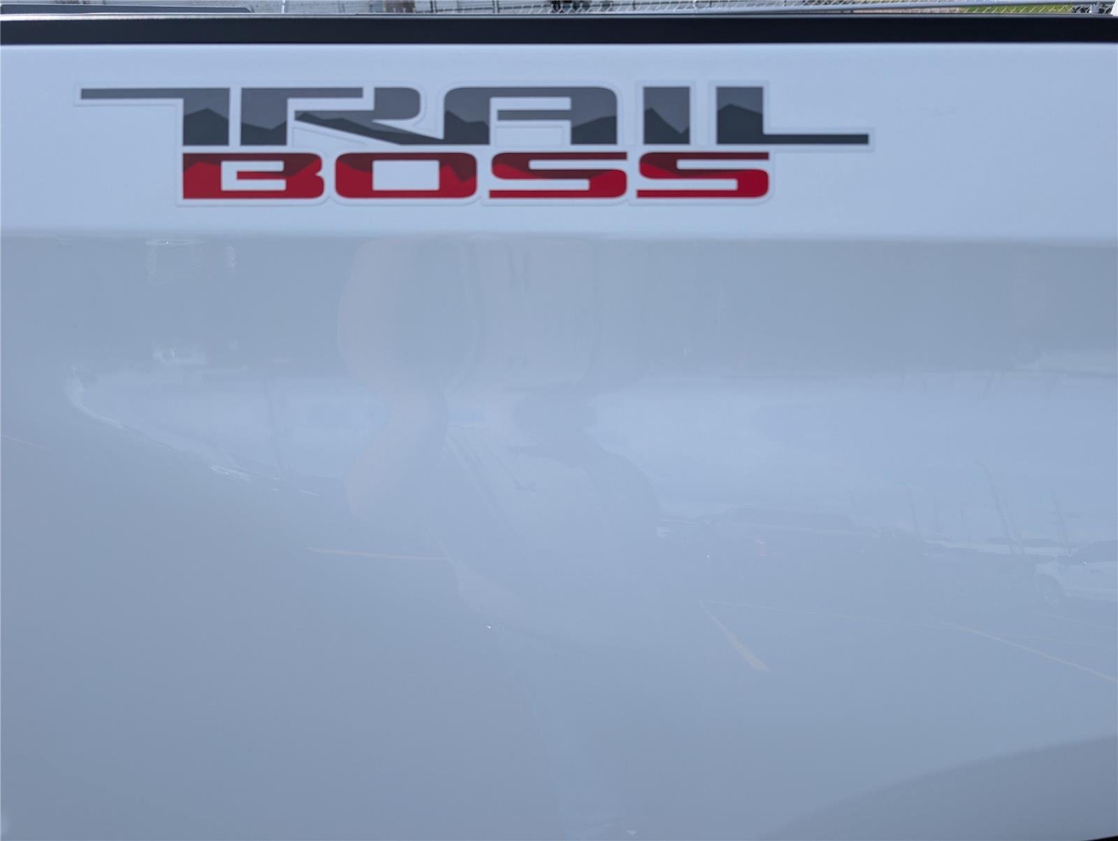 New 2026 Summit White Chevrolet LT Trail Boss image 9