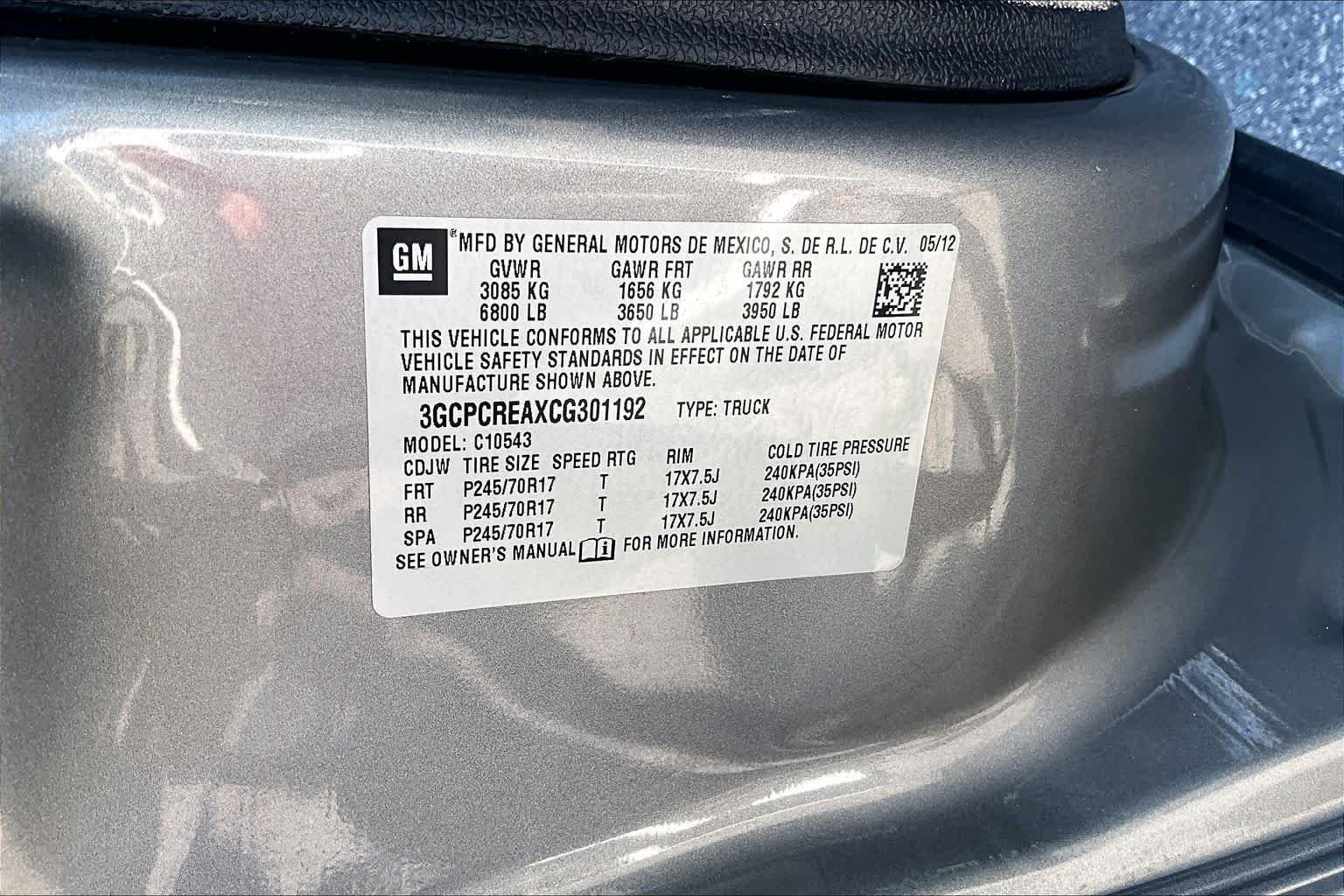 Used 2012 Graystone Metallic Chevrolet LS image 32