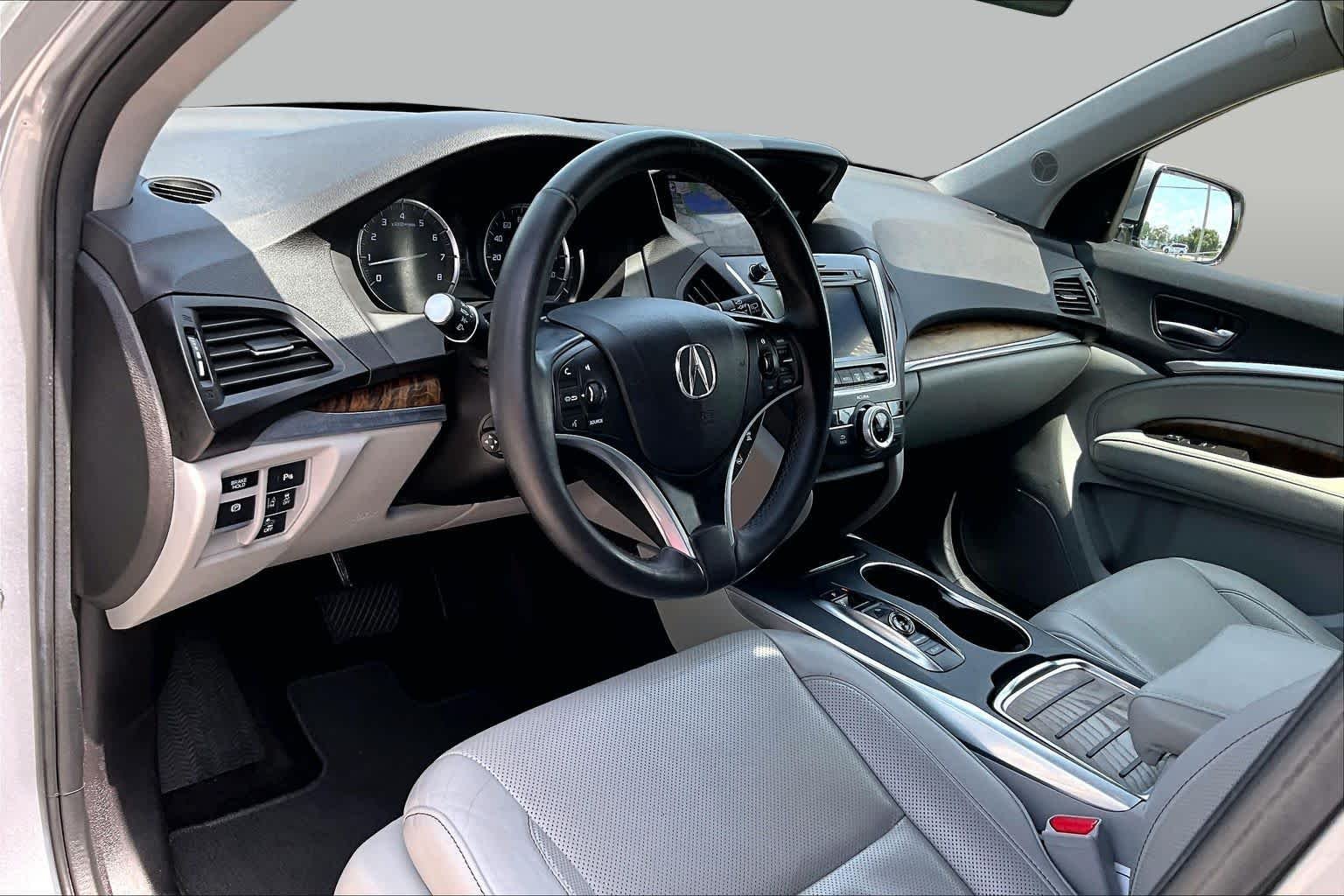 Used 2020 Lunar Silver Metallic Acura w/Technology Pkg image 18