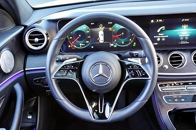 Used 2022  Mercedes-Benz E 350 image 18