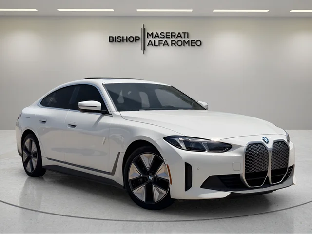 2025 BMW i4 eDrive40