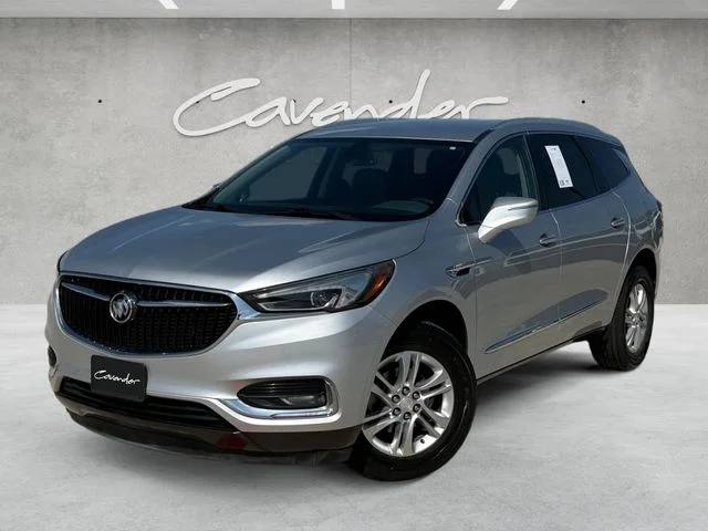 2018 Buick Enclave Essence's photo