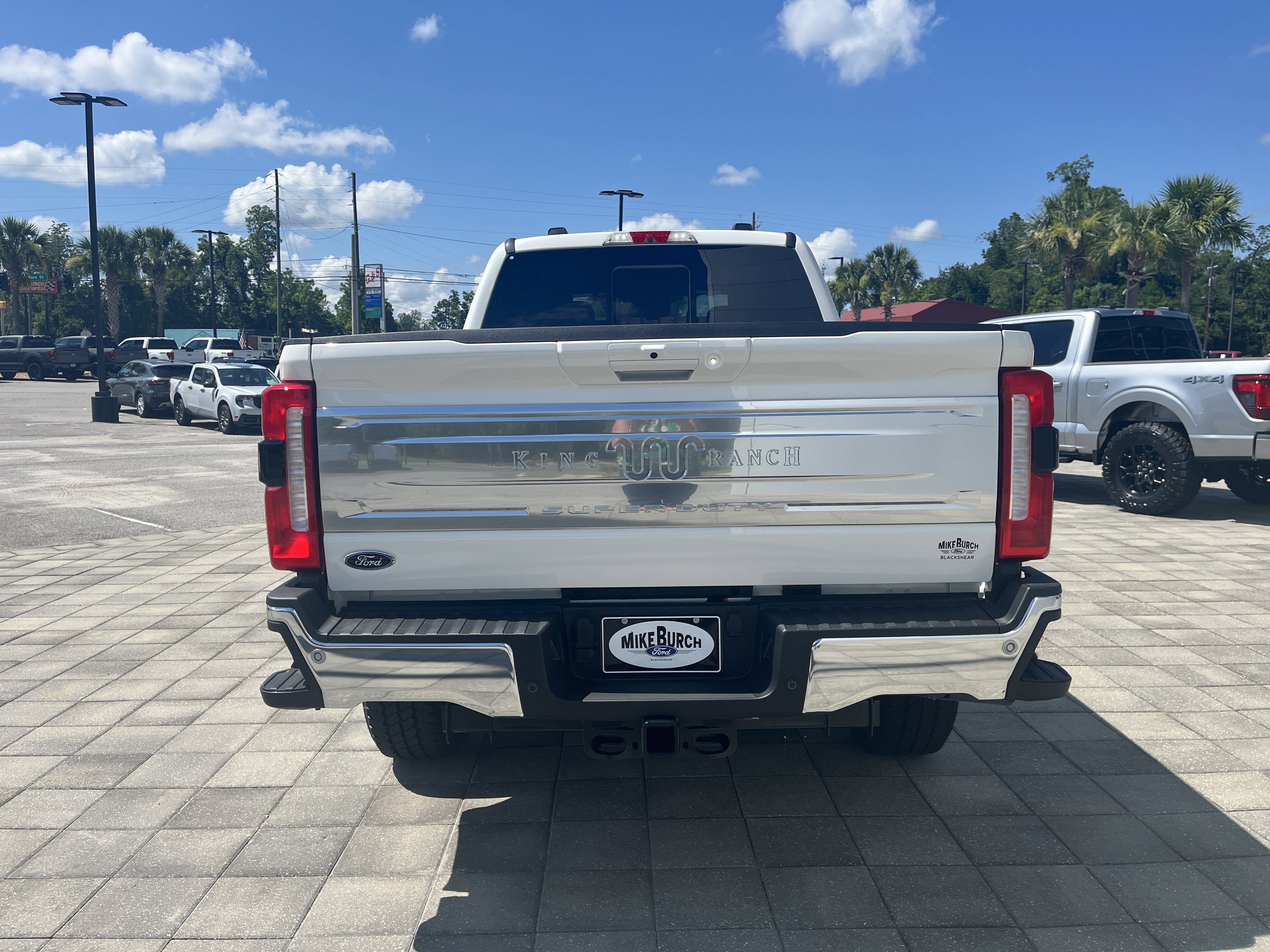 New 2026 Star White Metallic Tri-Coat Ford F-250® King Ranch® image 5