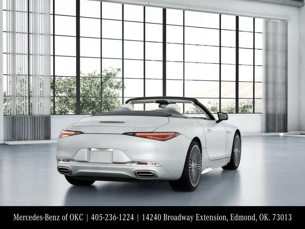 New 2026 MANUFAKTUR moonlight white magno (White Ambiance) Mercedes-Benz Maybach SL 680 image 65