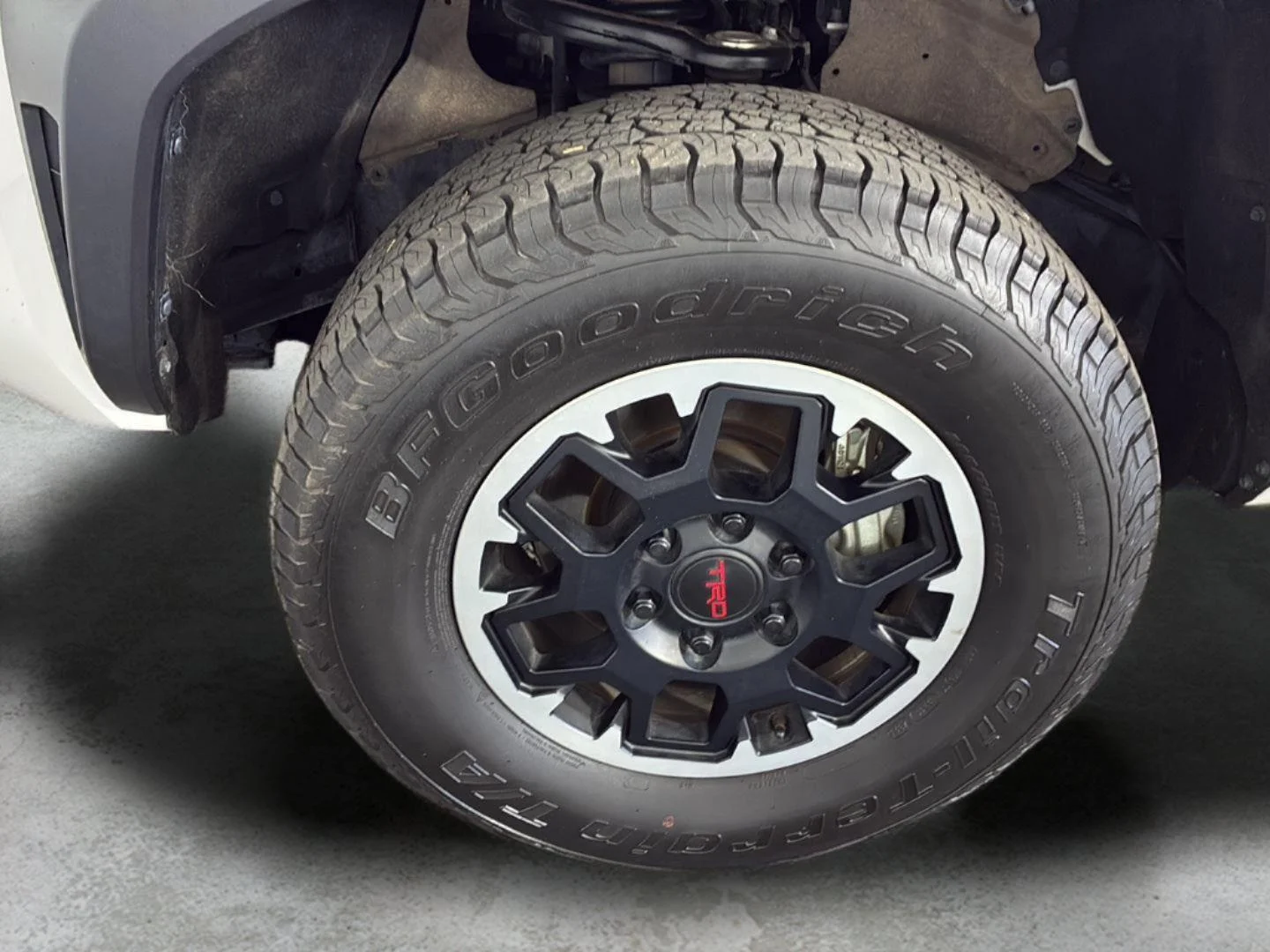 Used 2024 Ice Cap Toyota TRD Off-Road image 17