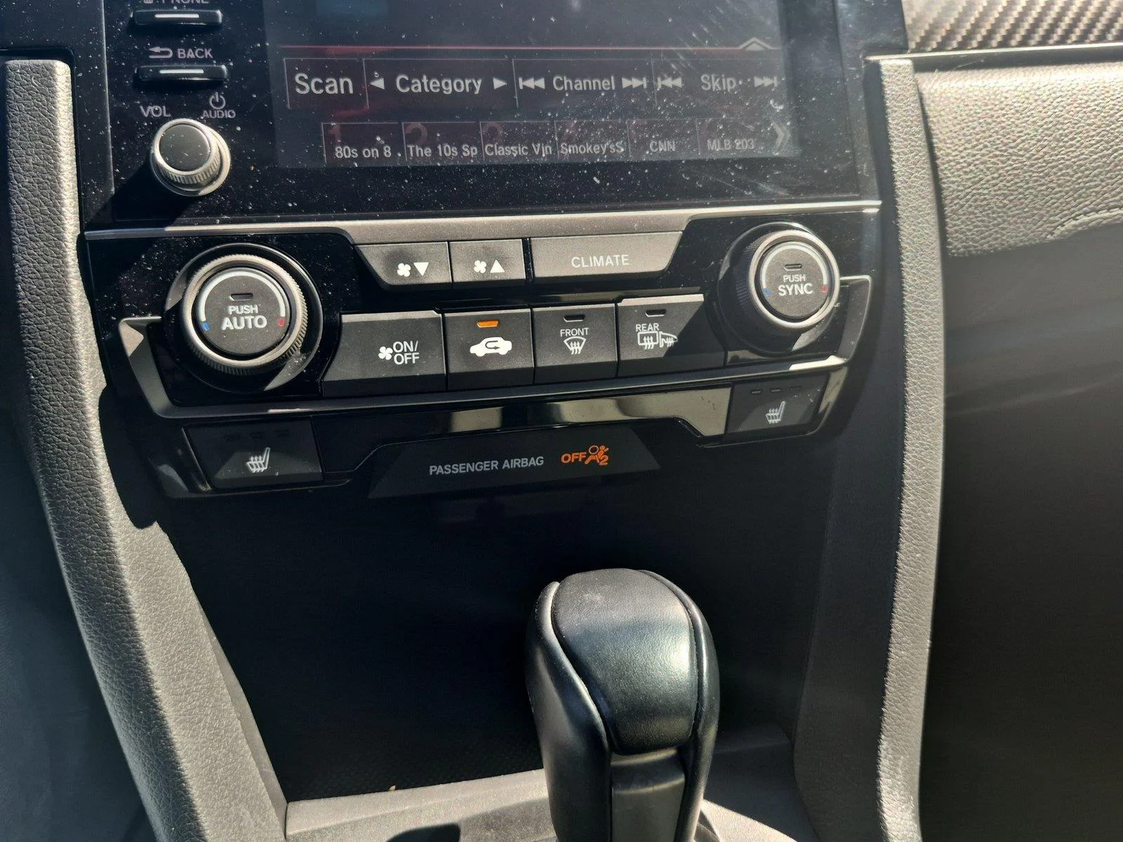 Used 2019 Sonic Gray Pearl Honda Sport Touring image 27