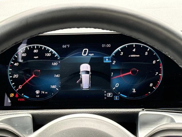 Used 2022 White Mercedes-Benz GLB 250 image 24