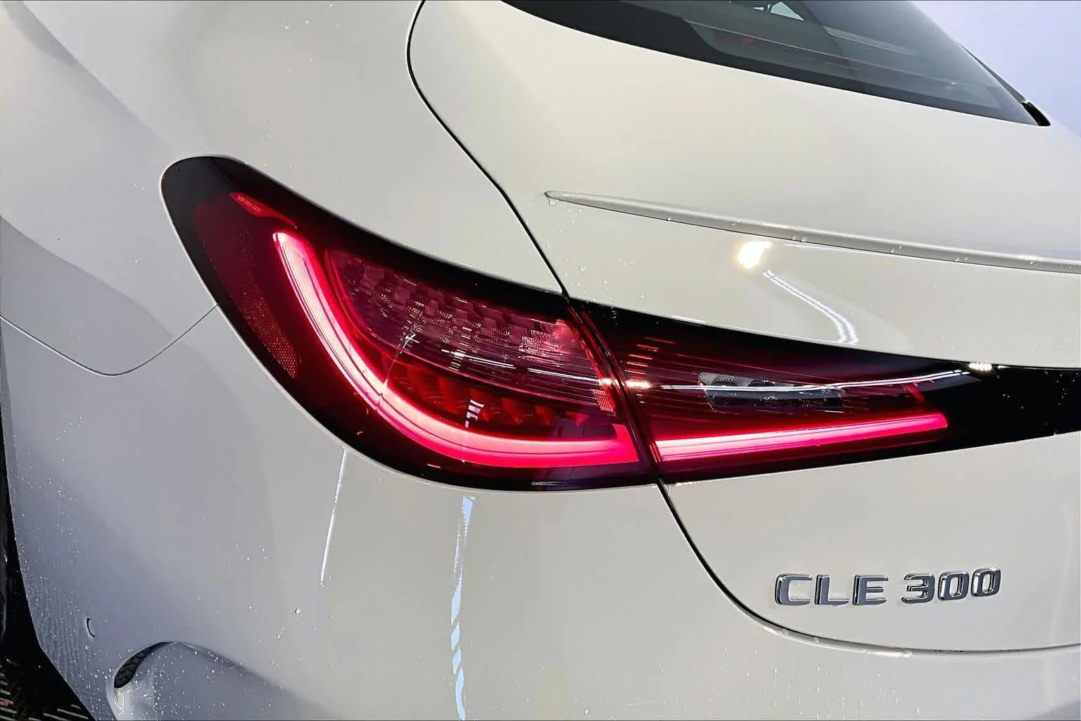 New 2026 MANUFAKTUR Alpine Grey Mercedes-Benz CLE 300 image 5