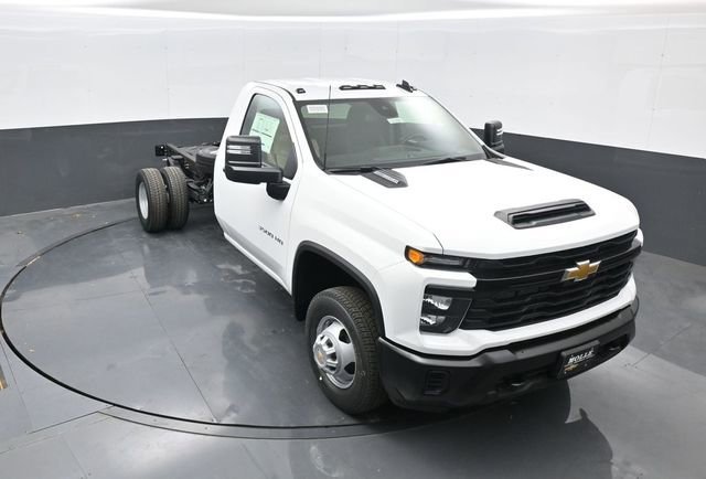2026 Chevrolet Silverado 3500 HD Chassis Cab Work Truck
