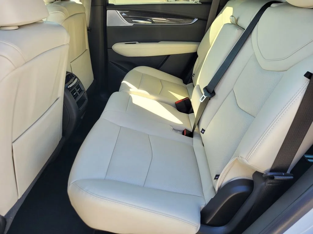 2025 Cadillac XT5 Sport - Photo 8