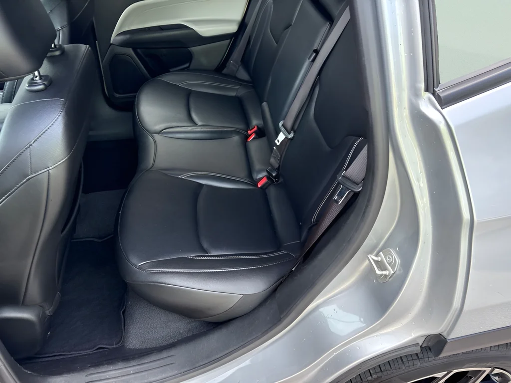 Used 2025 Silver Jeep Limited image 10