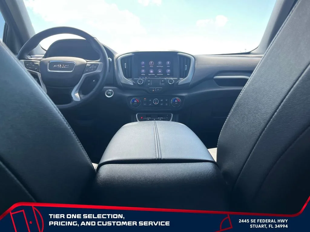Used 2023 Volcanic Red Tintcoat GMC SLT image 15