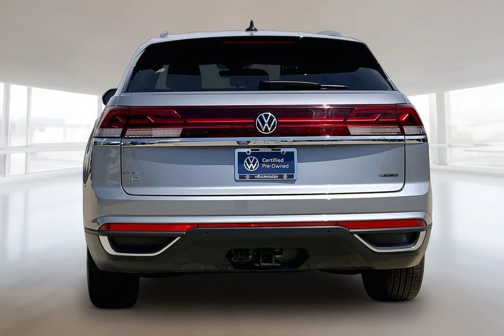 Certified Used 2026 Silver Mist Metallic Volkswagen SE w/Technology image 4