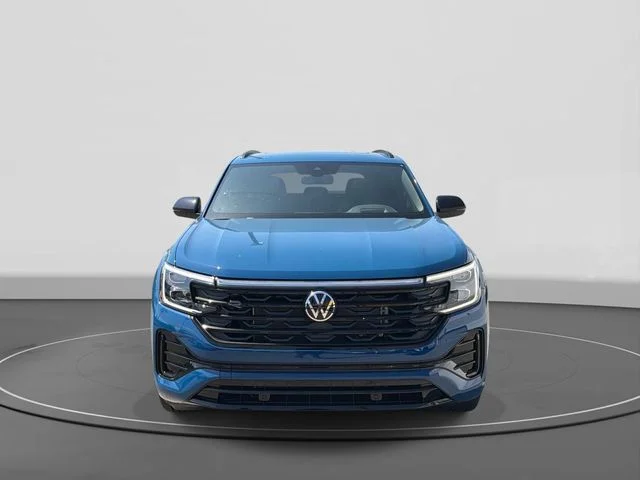 2026 Volkswagen Atlas Cross Sport photo 2