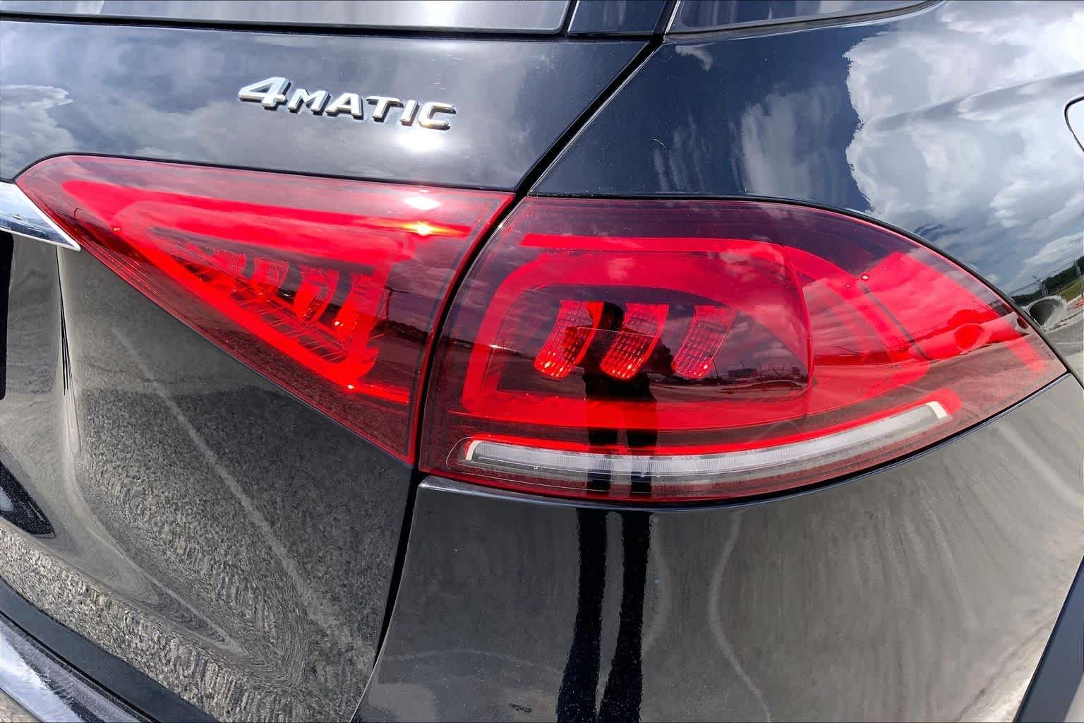 Used 2023 Black Mercedes-Benz GLE 450 image 30