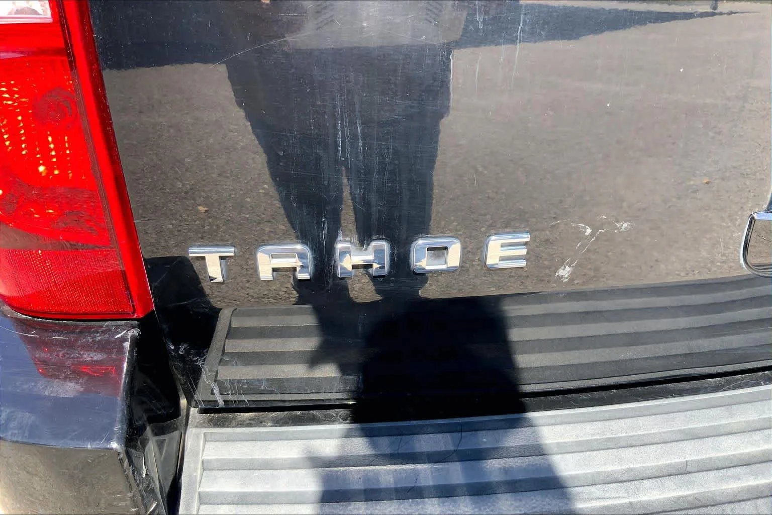 Used 2011 Black Chevrolet LTZ image 9