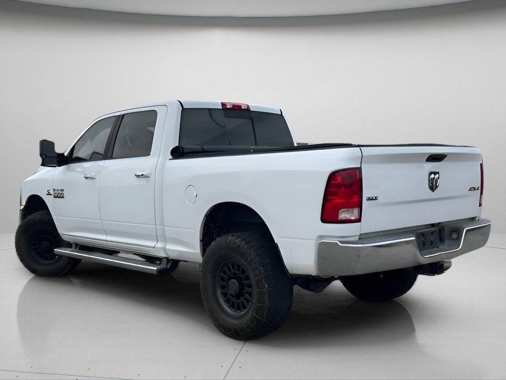 Used 2014 Bright White Clearcoat Ram SLT image 11