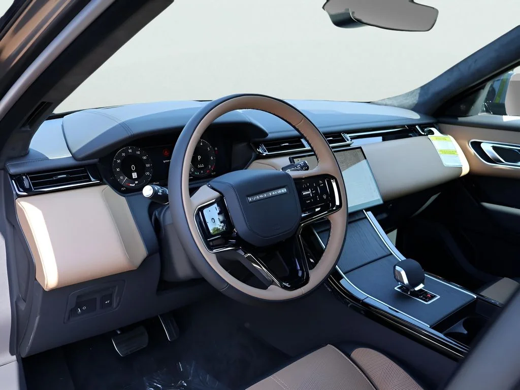 Used 2026 Carpathian Gray Premium Metallic Land Rover Autobiography image 19