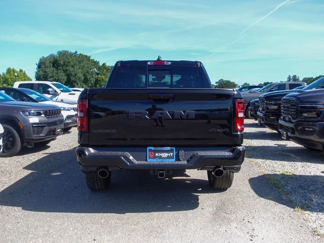 New 2026 Diamond Black Crystal Pearl-Coat Exterior Paint RAM Laramie image 7
