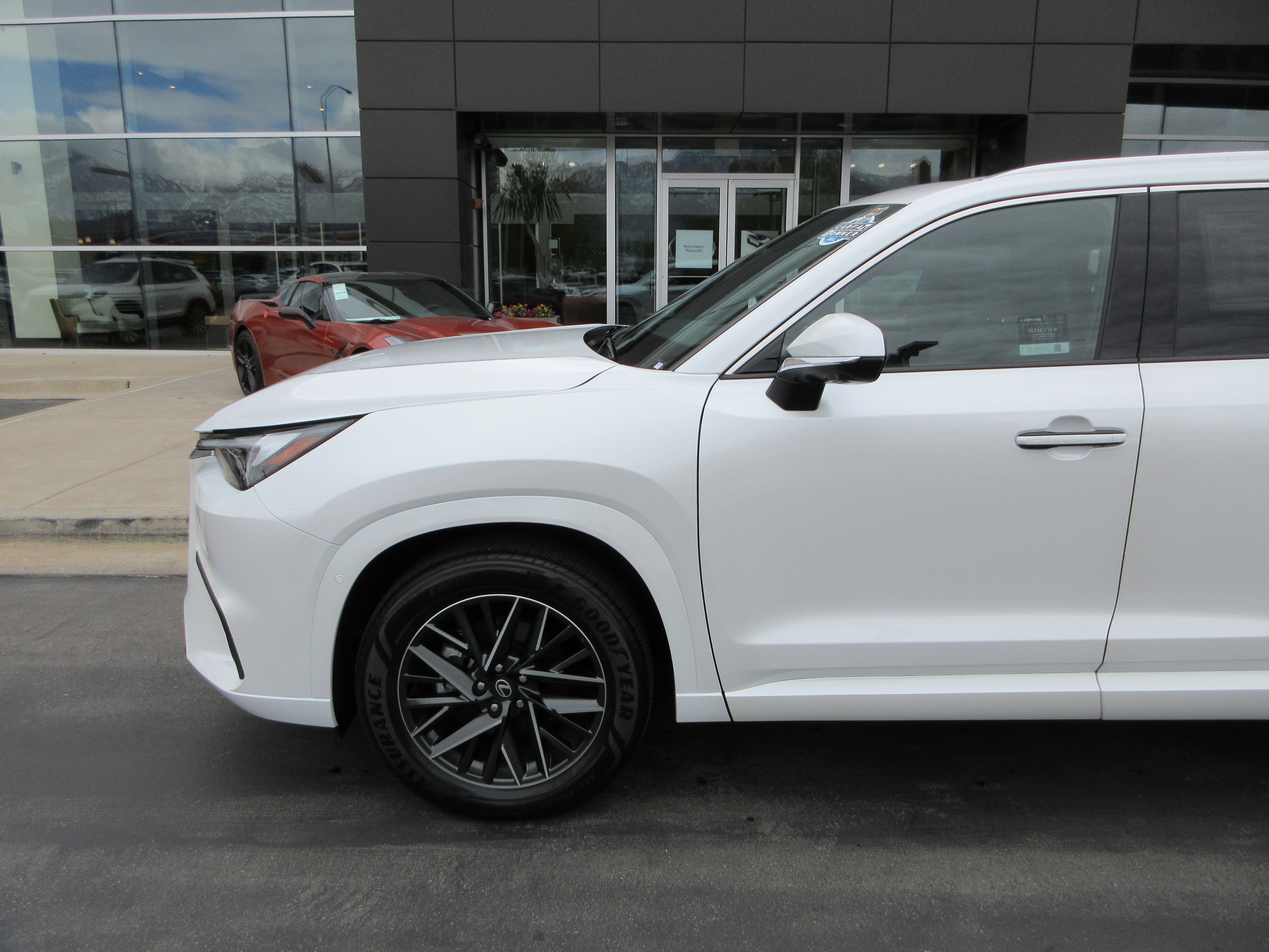 Used 2026 Wind Chill Pearl Lexus 350 Premium image 2