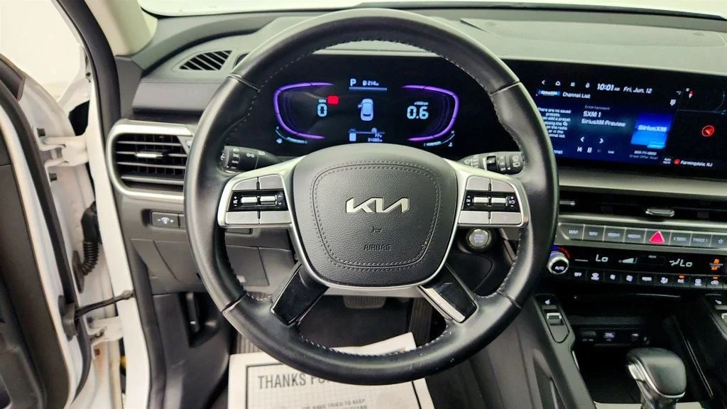 Used 2023 Glacial White Pearl Kia S AWD image 12