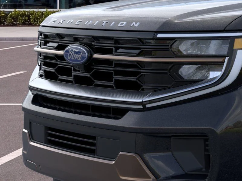 New 2026 Agate Black Metallic Ford King Ranch image 17