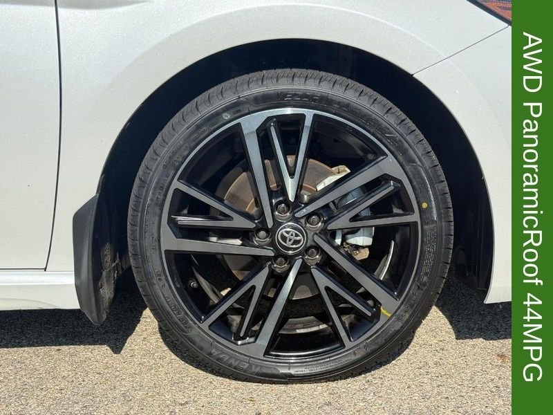 Certified Used 2025 Pearl Toyota XSE image 9