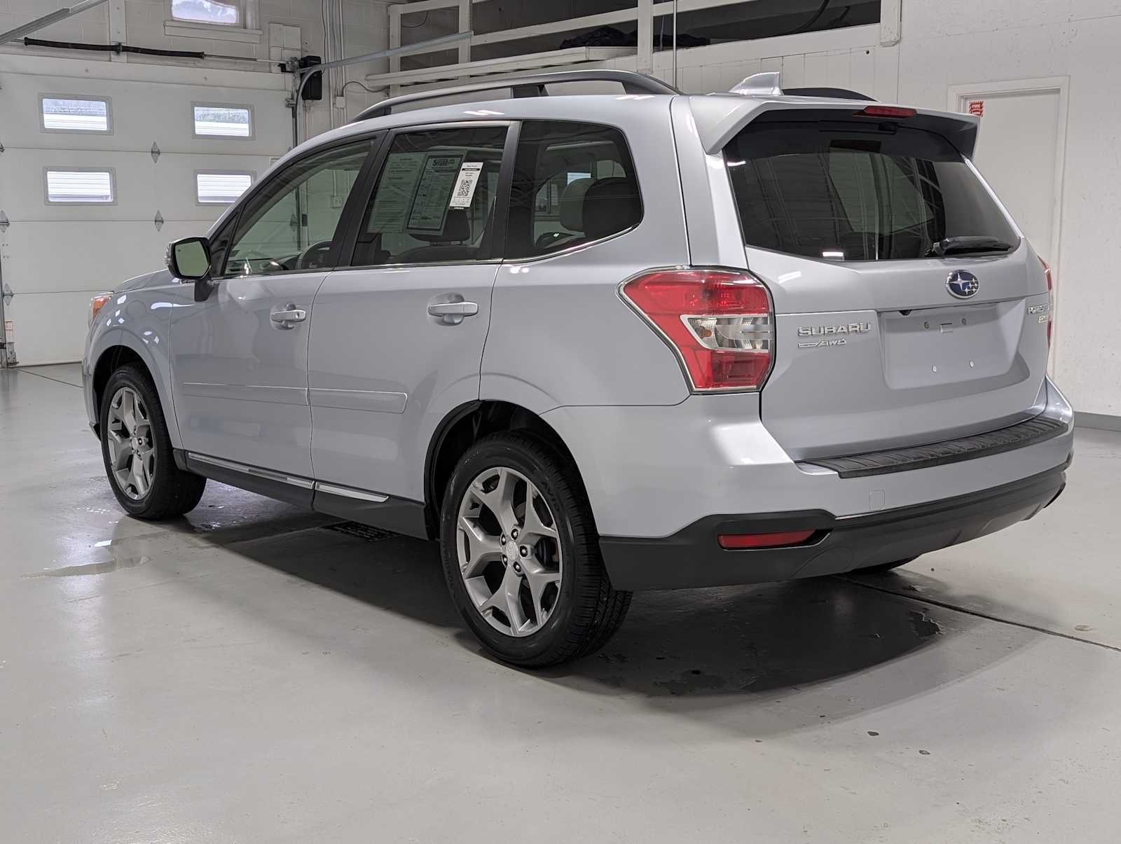 Used 2016 Ice Silver Metallic Subaru 2.5i Touring image 10
