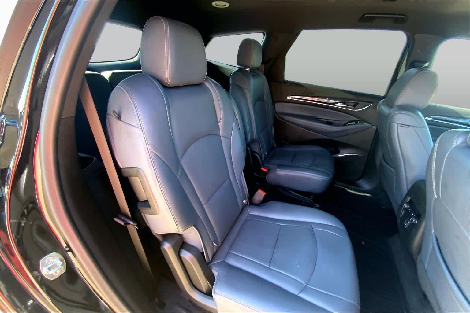 2023 Buick Enclave Essence - Photo 18