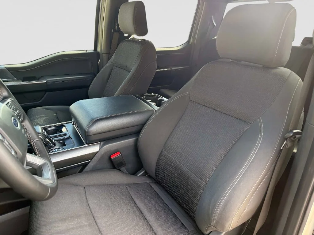 Used 2023 Silver Metallic Ford XLT image 21