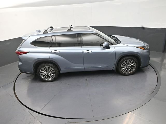 Used 2021 Blue Toyota Platinum image 30