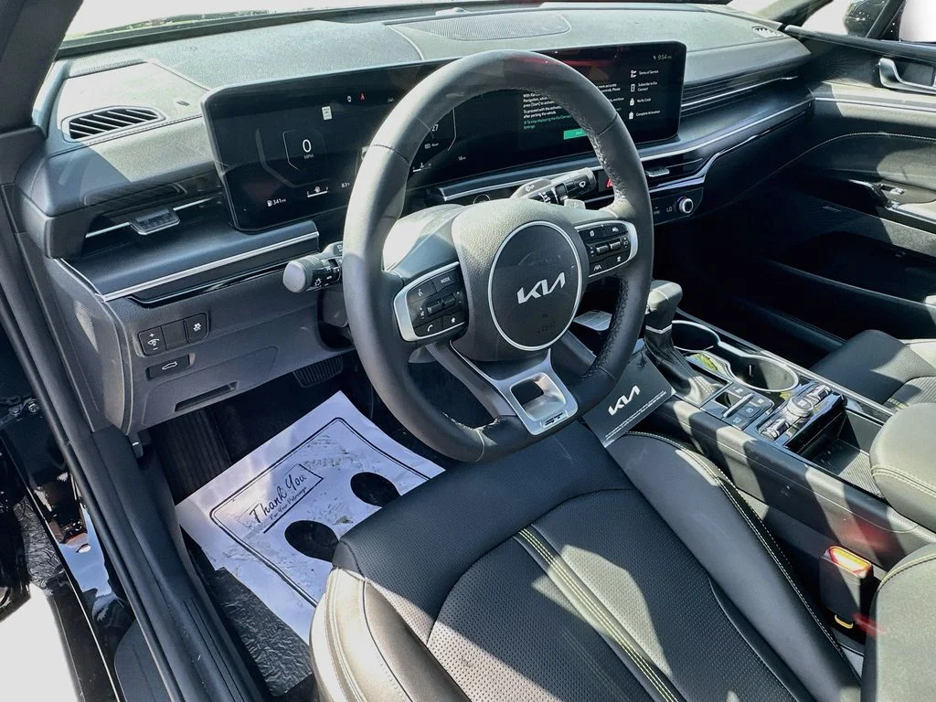 New 2026 Aurora Black Pearl Kia GT image 9