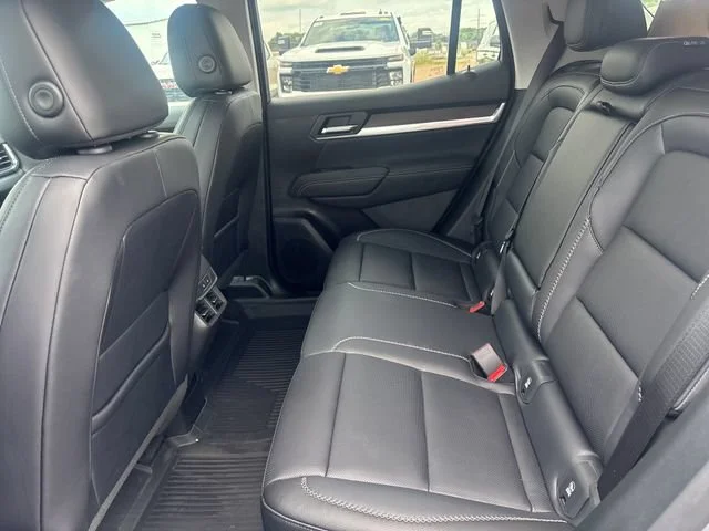New 2027 Sterling Metallic GMC Denali image 28