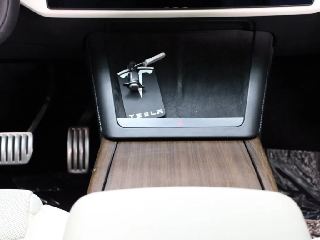 Used 2023 Pearl White Multi-Coat Tesla 7 Seater AWD image 15