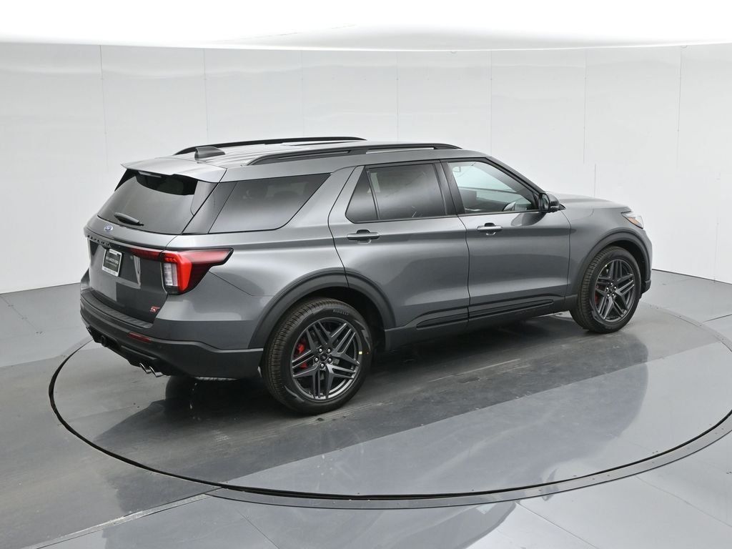New 2026 Carbonized Gray Metallic Ford ST image 42