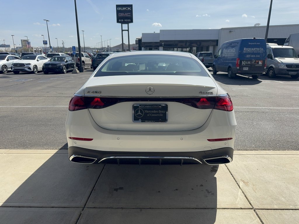 New 2026 Polar White Mercedes-Benz E 450 4MATIC® image 3