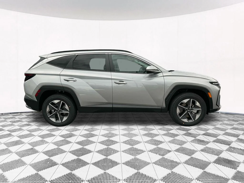 2025 Hyundai Tucson SEL Convenience - Photo 13