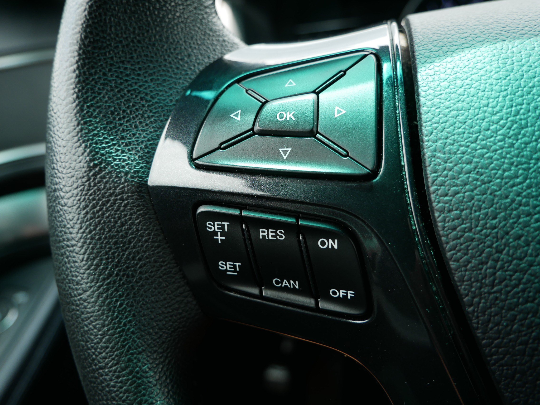 2018 Ford Explorer XLT - Photo 27