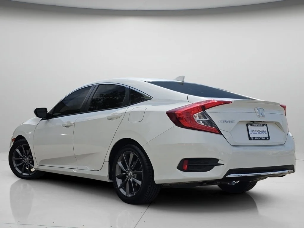 Used 2019 Platinum White Pearl Honda EX image 23