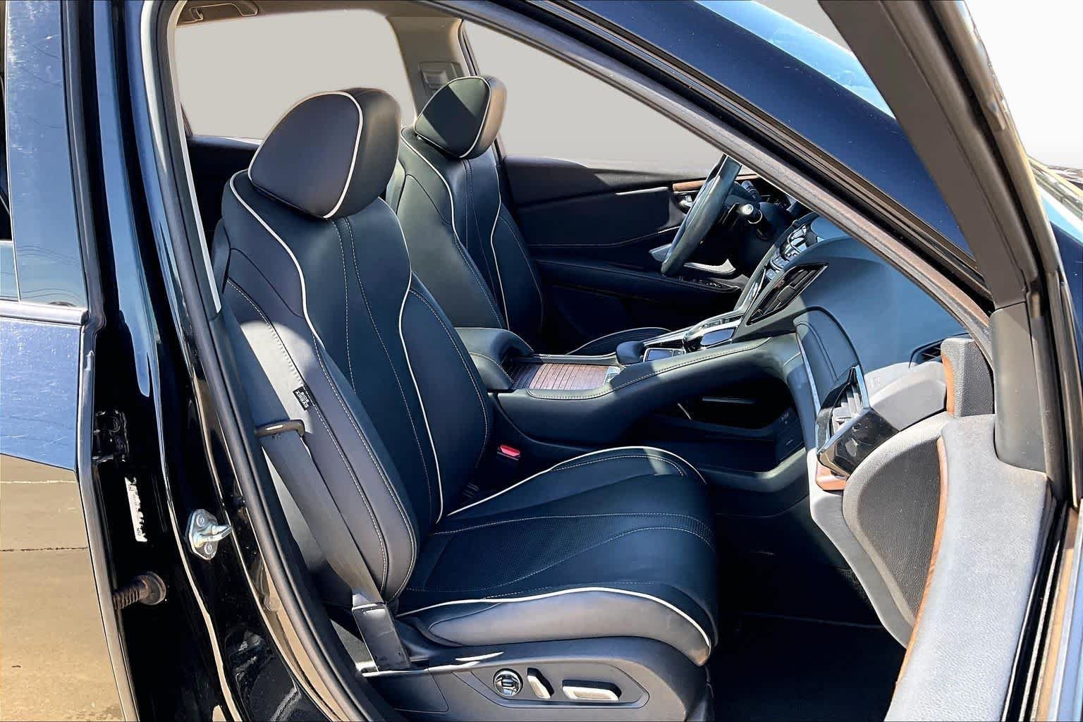 Used 2019 Majestic Black Pearl Acura w/Advance Pkg image 9