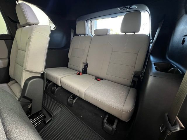 2026 GMC Acadia Elevation - Photo 15