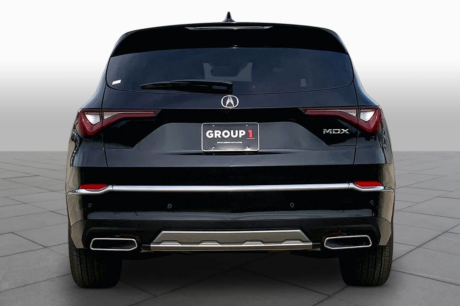 Used 2026 Majestic Black Pearl Acura w/Technology Package image 5