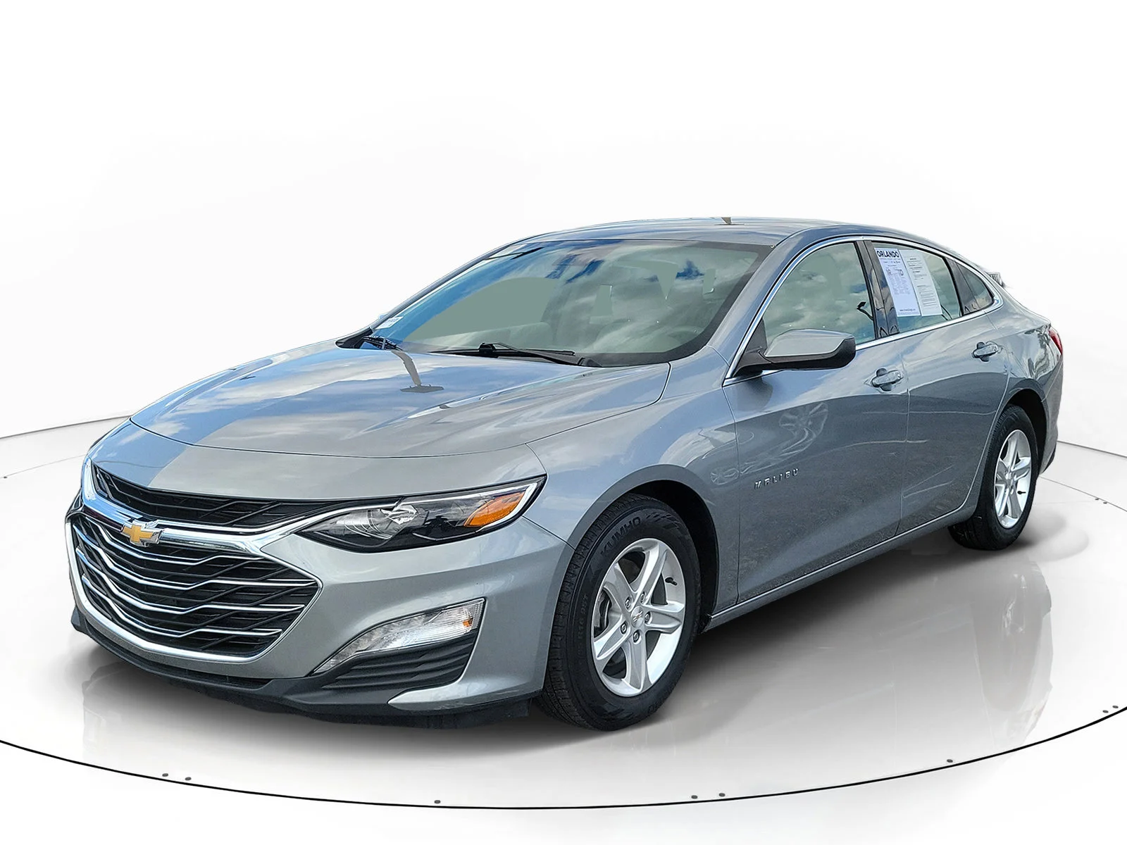 Used 2024 Sterling Gray Metallic Chevrolet LT image 3