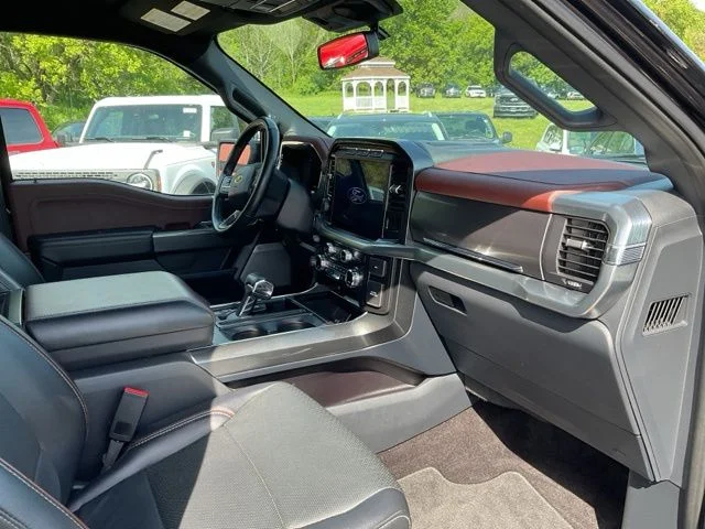 Used 2021 Black Ford Lariat image 44