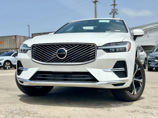 2026 Volvo XC60 Plug-In Hybrid T8 Core