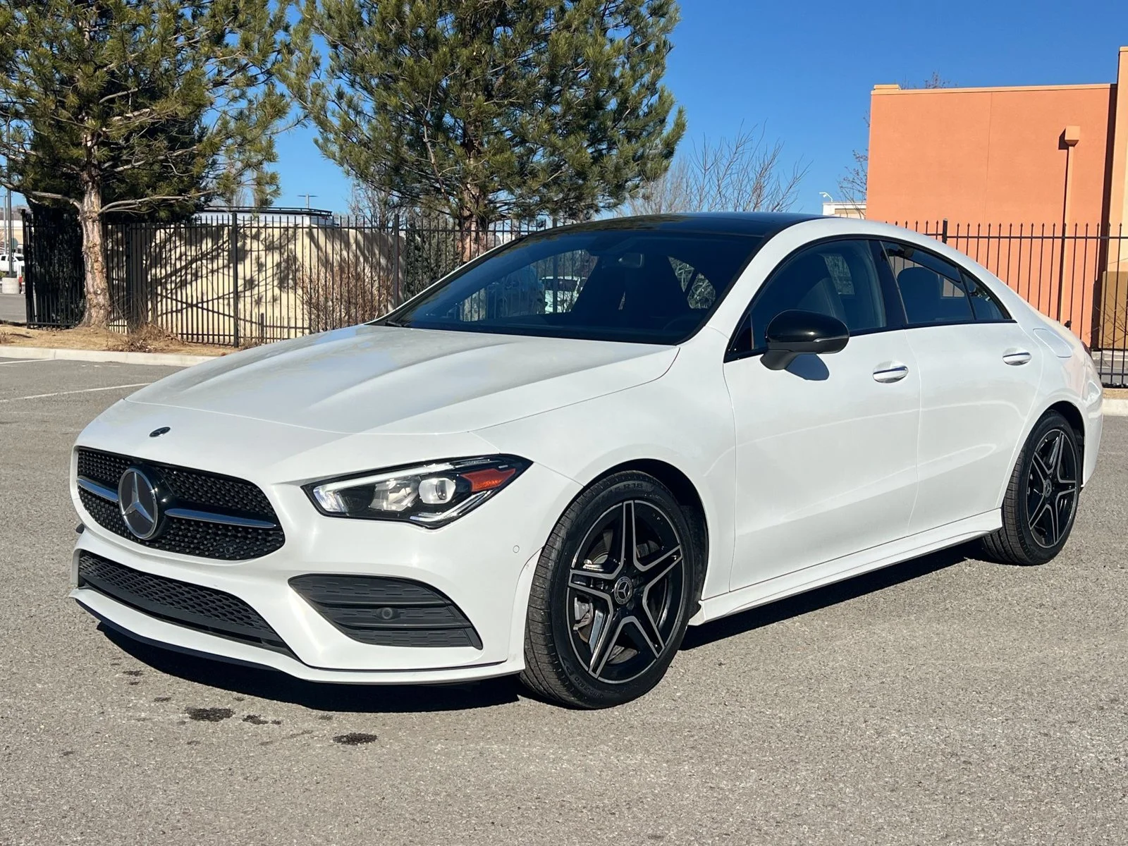 Used 2023 Digital White Metallic Mercedes-Benz CLA 250 image 1