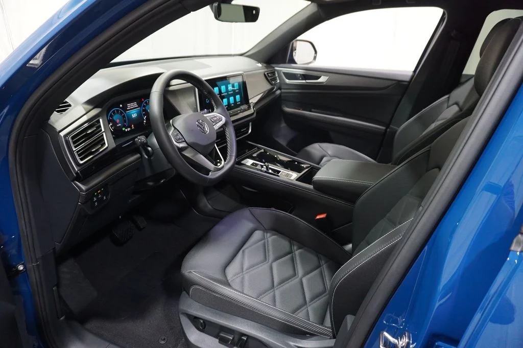 New 2026  Volkswagen 2.0T SE w/Technology image 9
