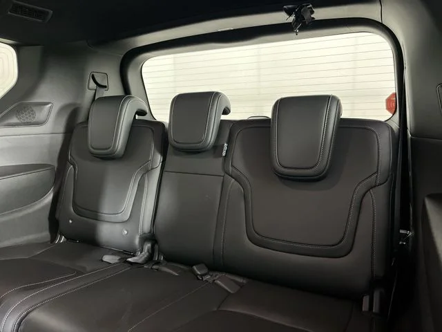 2026 Nissan Armada PRO-4X - Photo 23